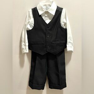 Newberry Suit 18 months